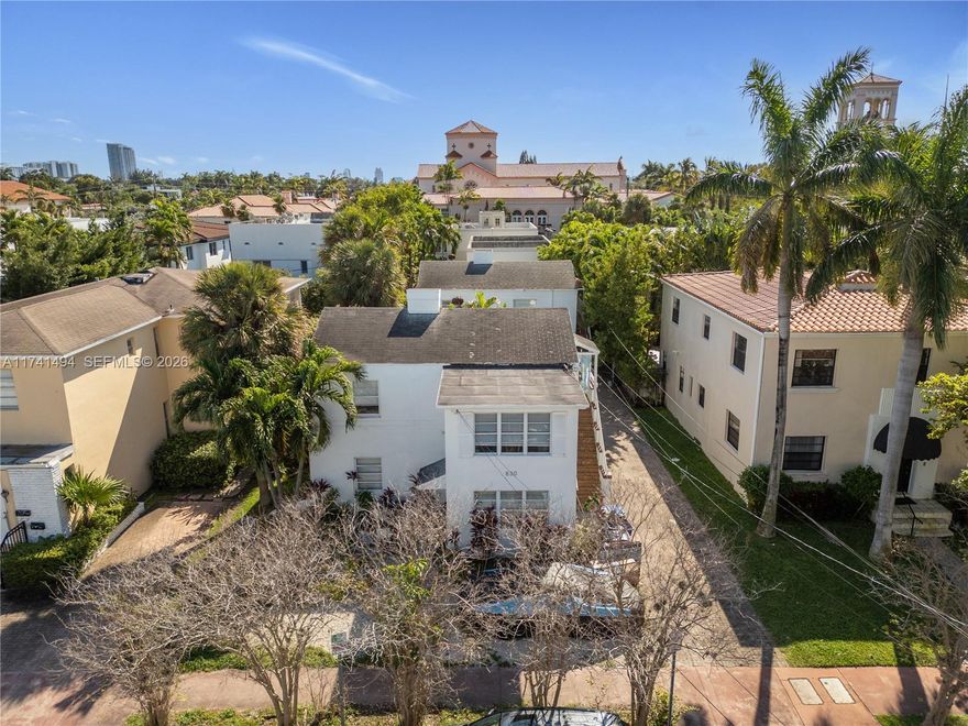 Prime and Incredible investment opportunity Miami Beach Courtyard located at 830 W 40h Street, Miami Beach! This is a fully occupied 4-unit multi-family building plus a bonus efficiency offering modern, sunlit interiors, spacious layouts, and a prime location in the heart of Miami Beach. Just steps from Arthur Godfrey and Alton Road. Best Schools , cafes, dining, shopping, houses of worship,  Mt. Sinai Medical Center, Lincoln Road, Convention Center and much more. This property combines plush living with easy access to vibrant Mid Beach and South Beach. Ideal for long-term rentals, each unit is designed to capture the tropical charm and elegance of Miami. Embrace the potential for high returns in a sought-after area—an unparalleled asset for any portfolio! walking distance to everything