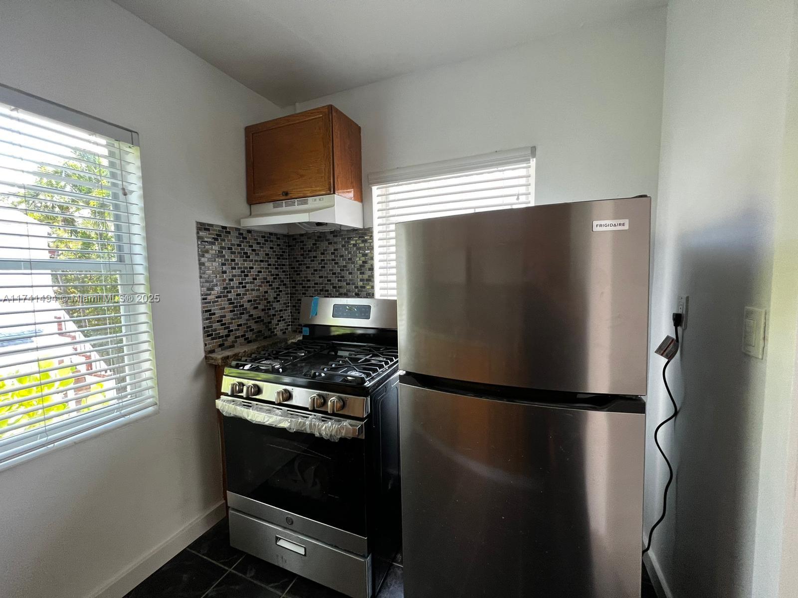 GARDEN SUB AMD PL - Residential Income