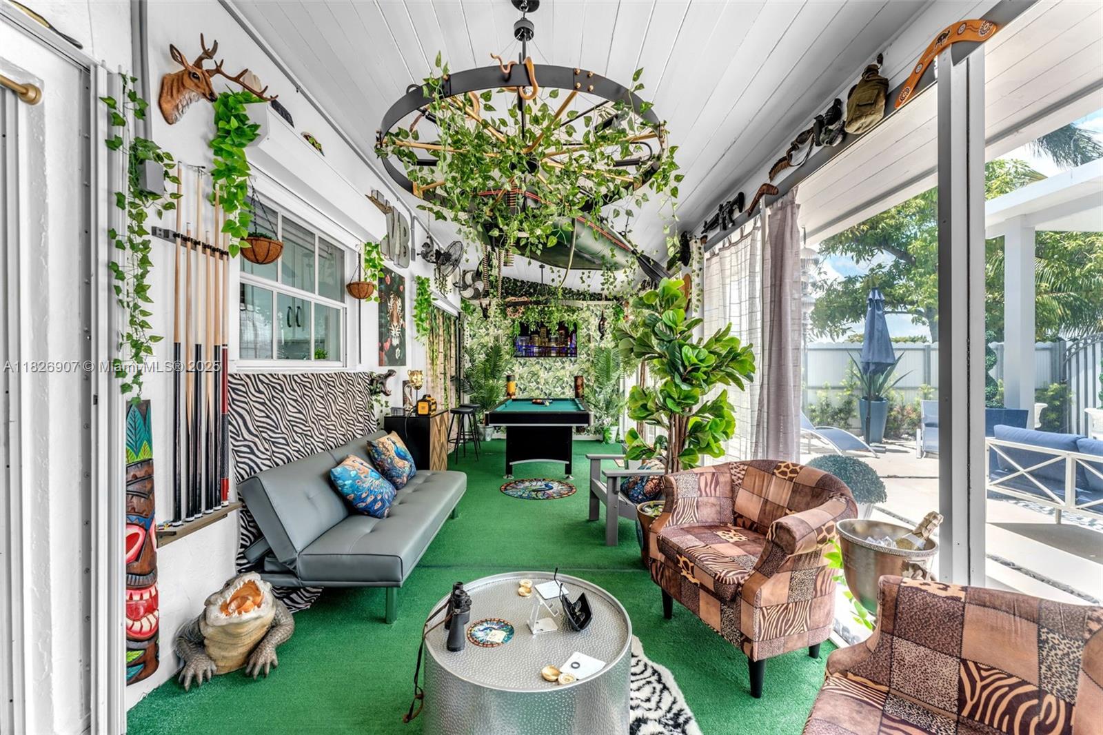 VENEZIA HOMES ESTATES IST - Residential