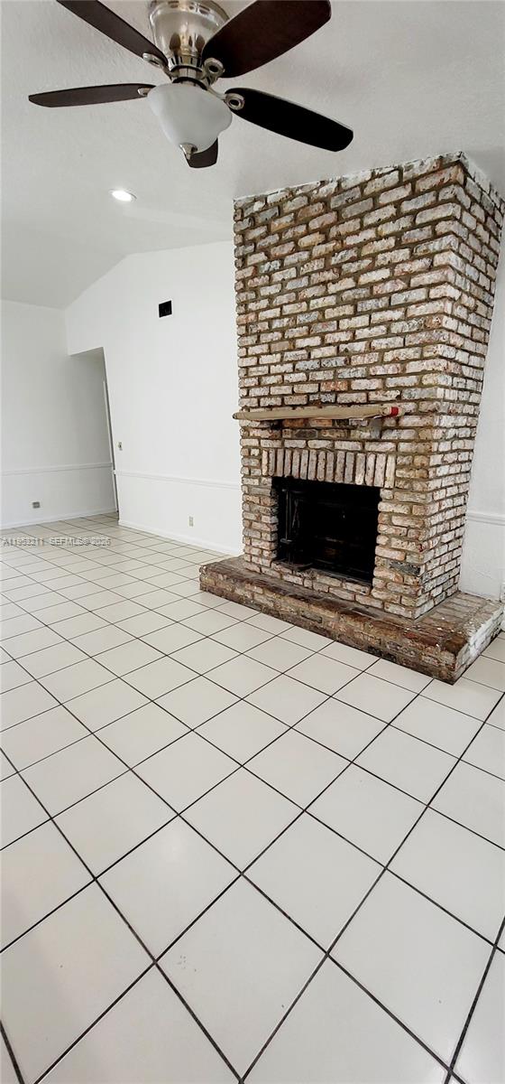 WILLOW CREEK - Residential