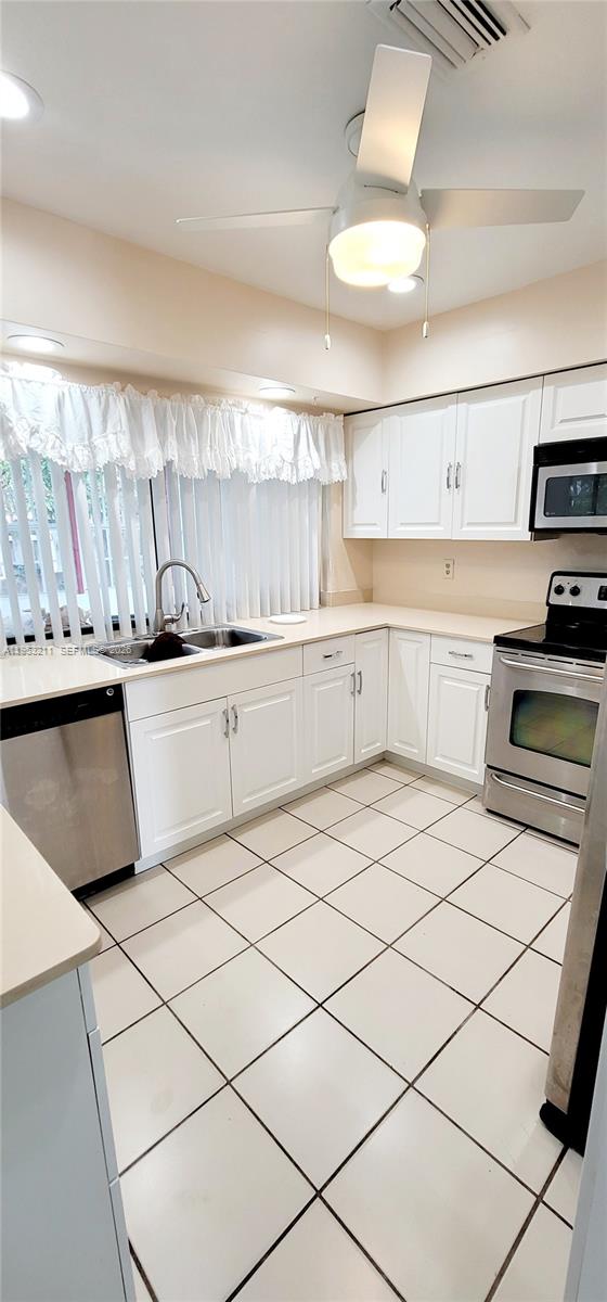 WILLOW CREEK - Residential