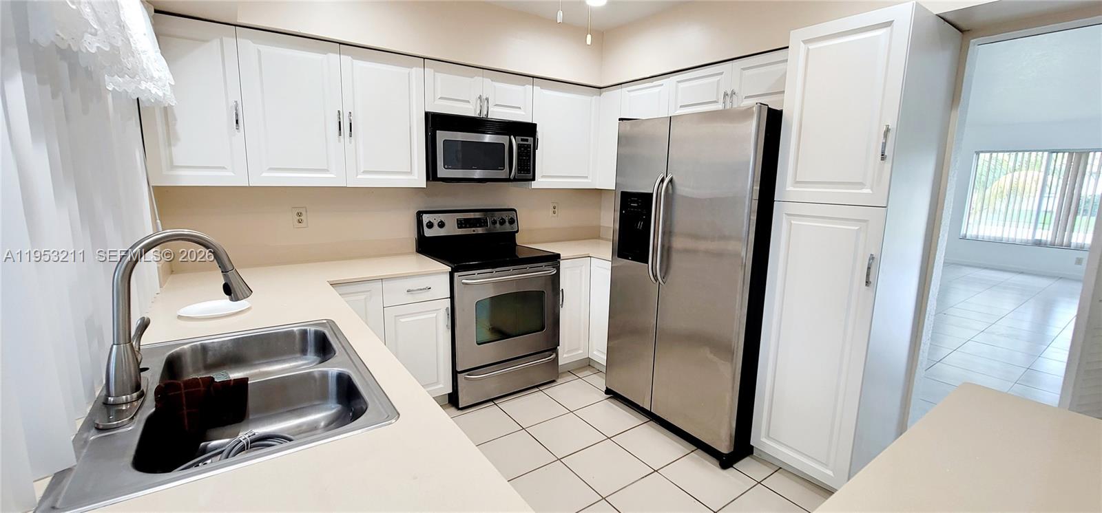 WILLOW CREEK - Residential