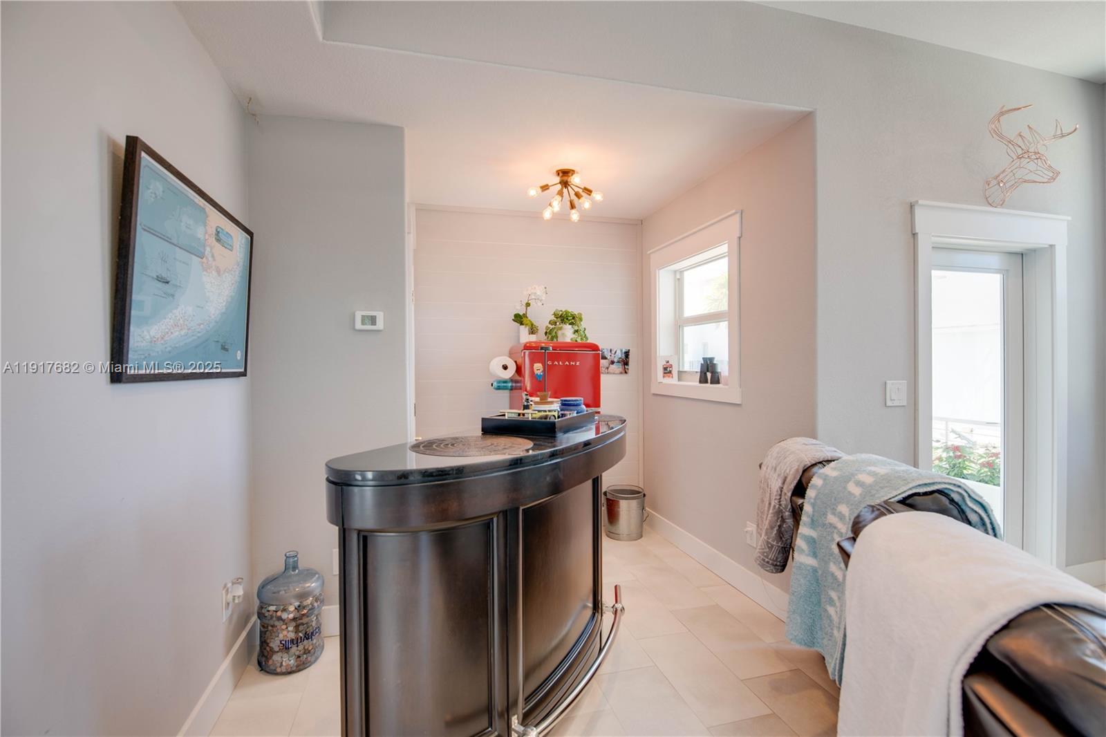 Vaca Cut - Residential