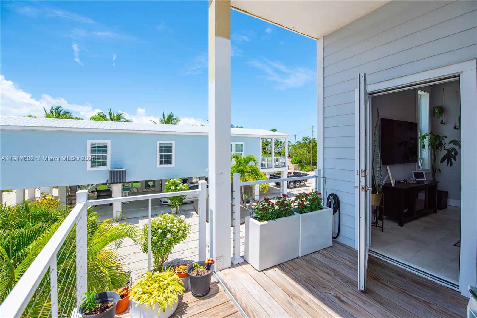 Vaca Cut - Residential