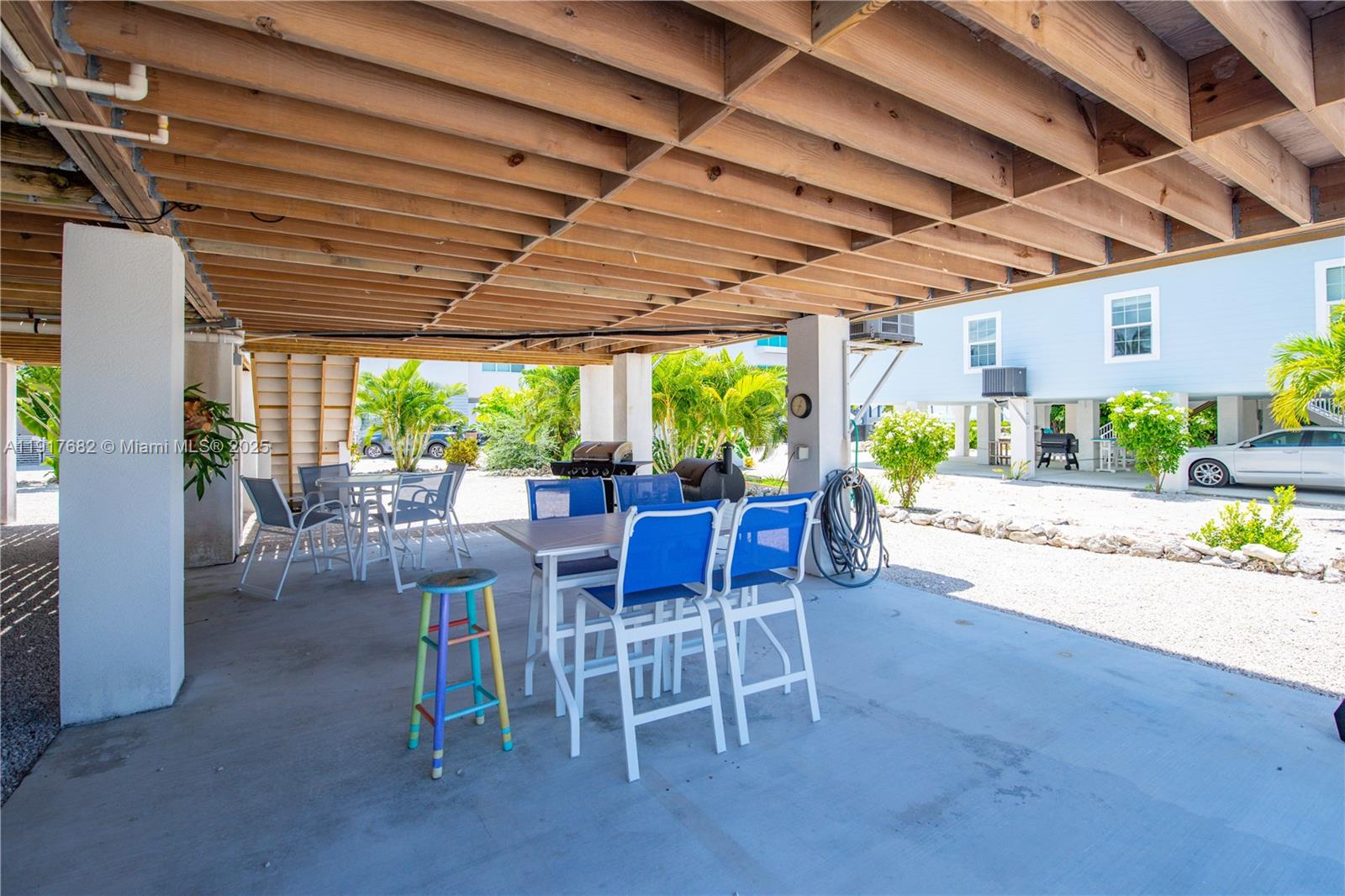 Vaca Cut - Residential