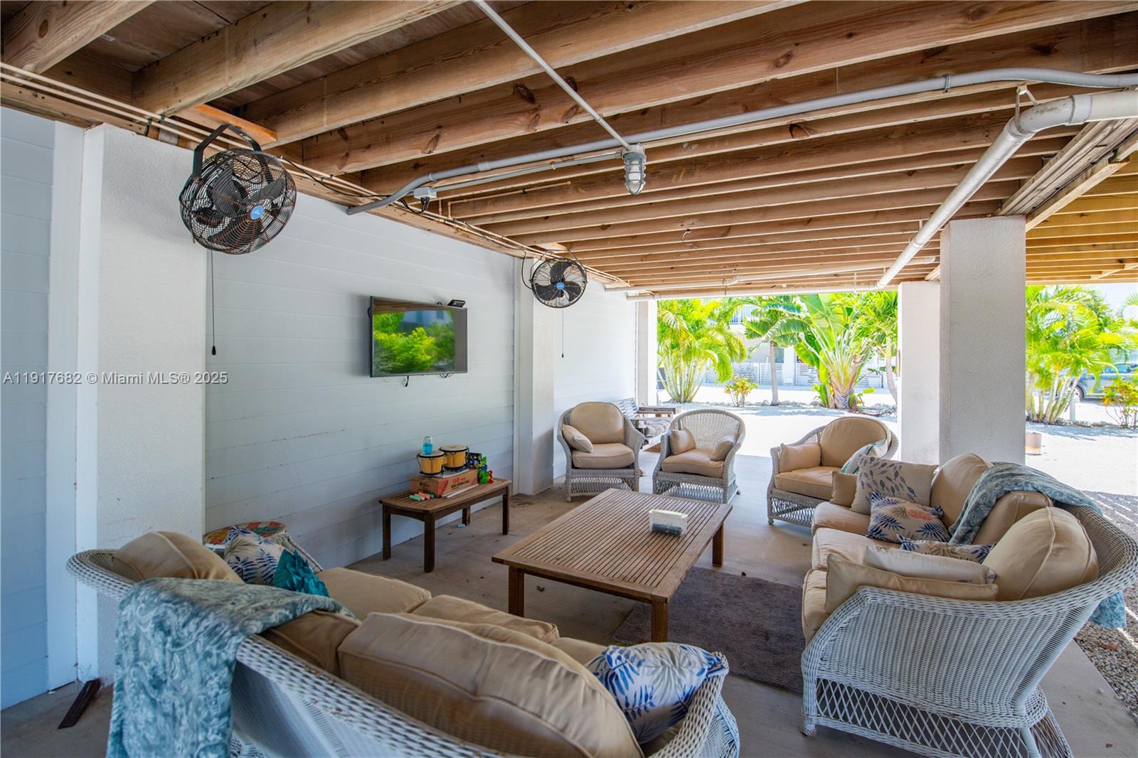 Vaca Cut - Residential