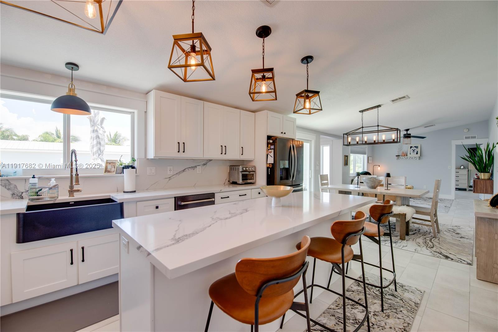 Vaca Cut - Residential