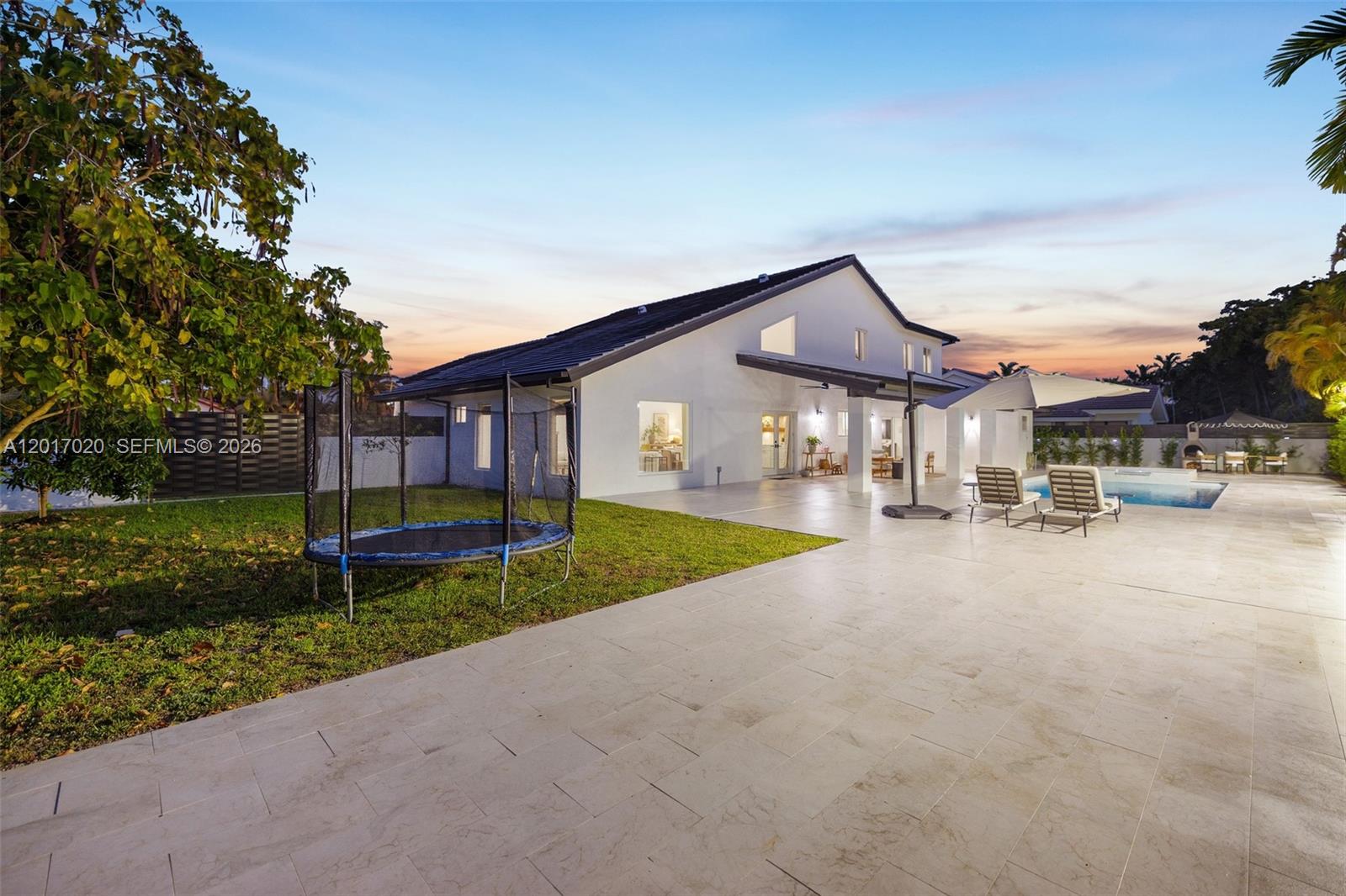 CHELSEA ESTATES - Residential