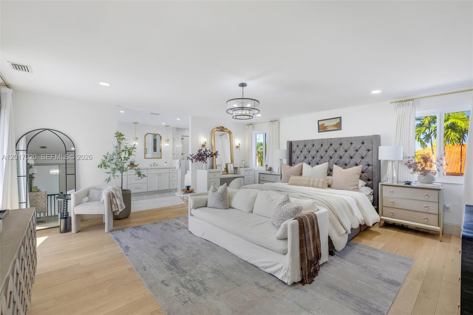 CHELSEA ESTATES - Residential