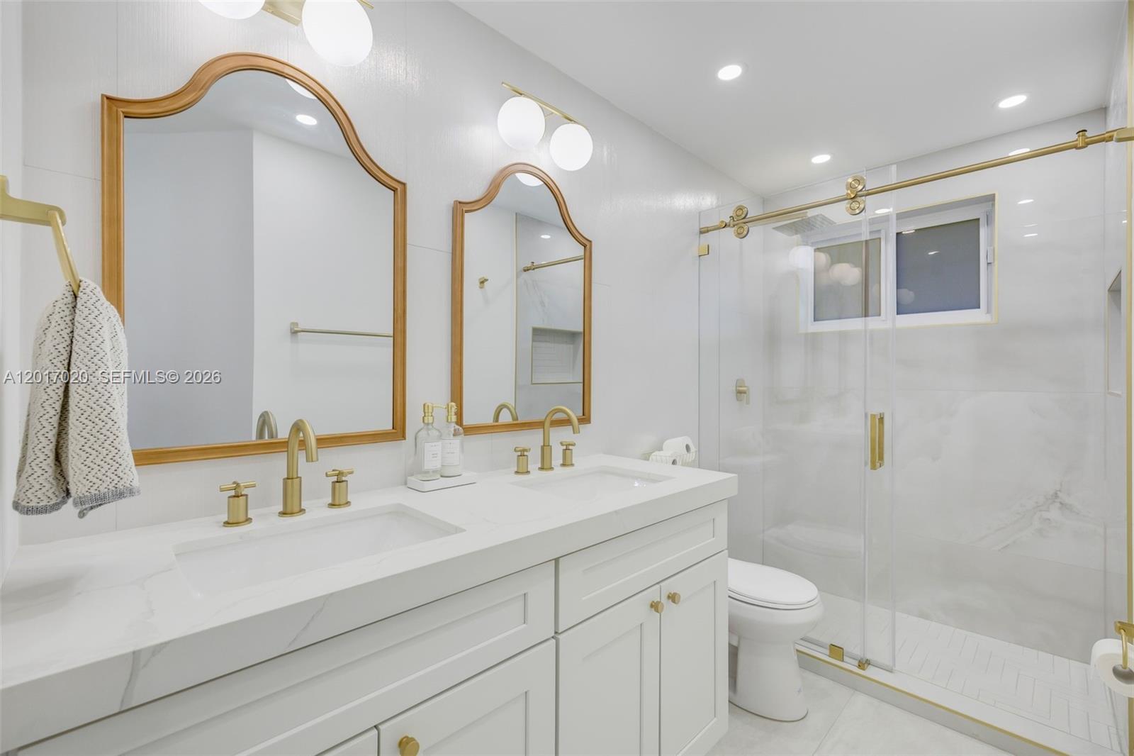CHELSEA ESTATES - Residential