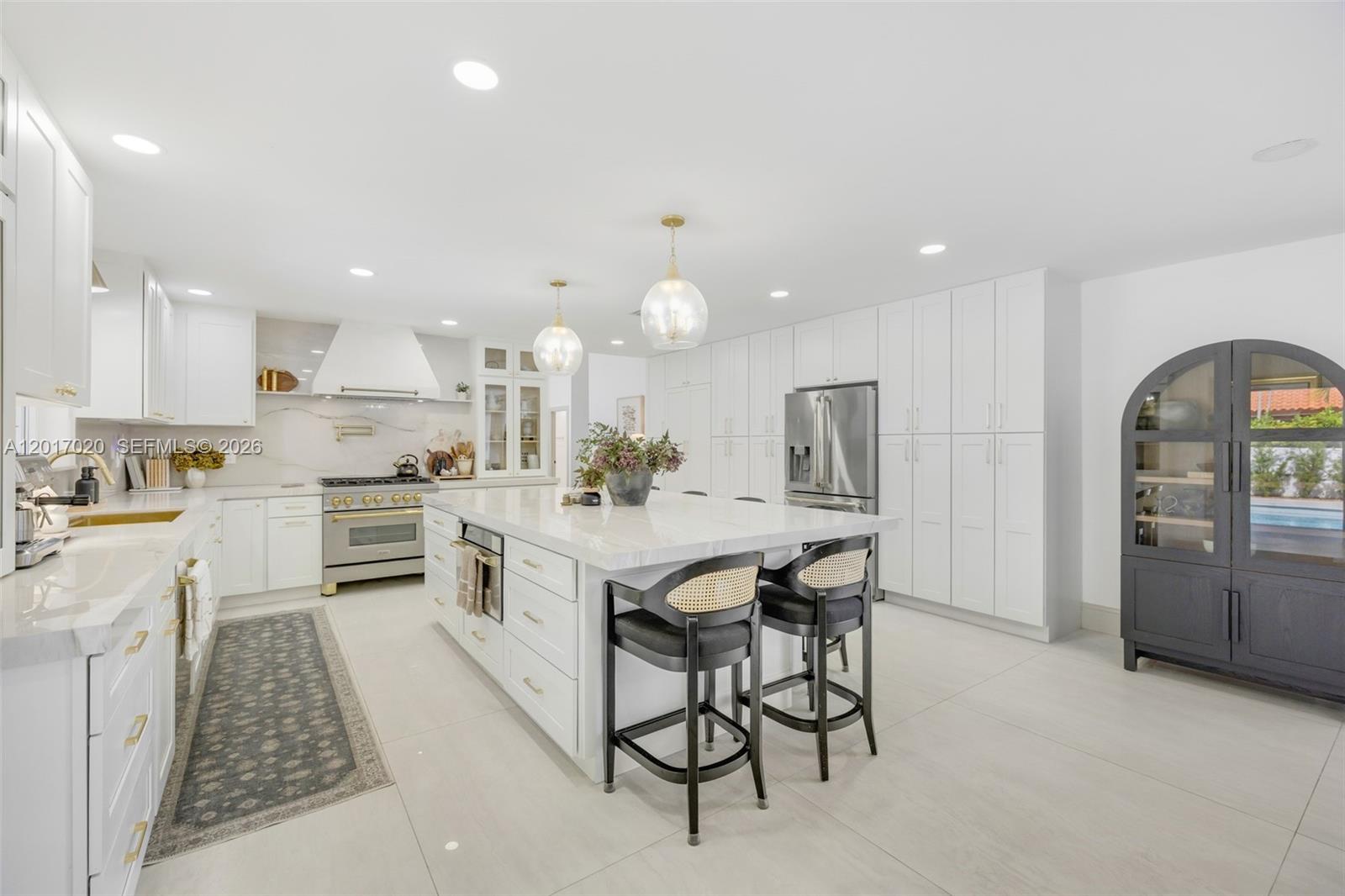 CHELSEA ESTATES - Residential