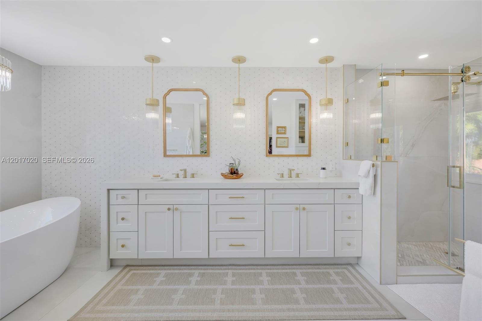 CHELSEA ESTATES - Residential