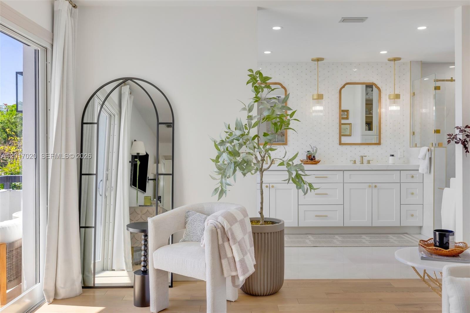 CHELSEA ESTATES - Residential