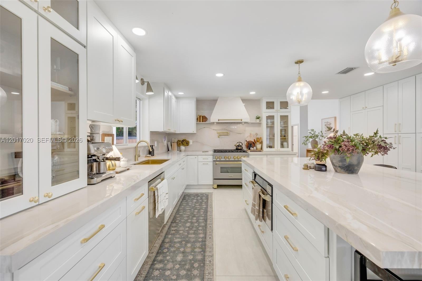 CHELSEA ESTATES - Residential