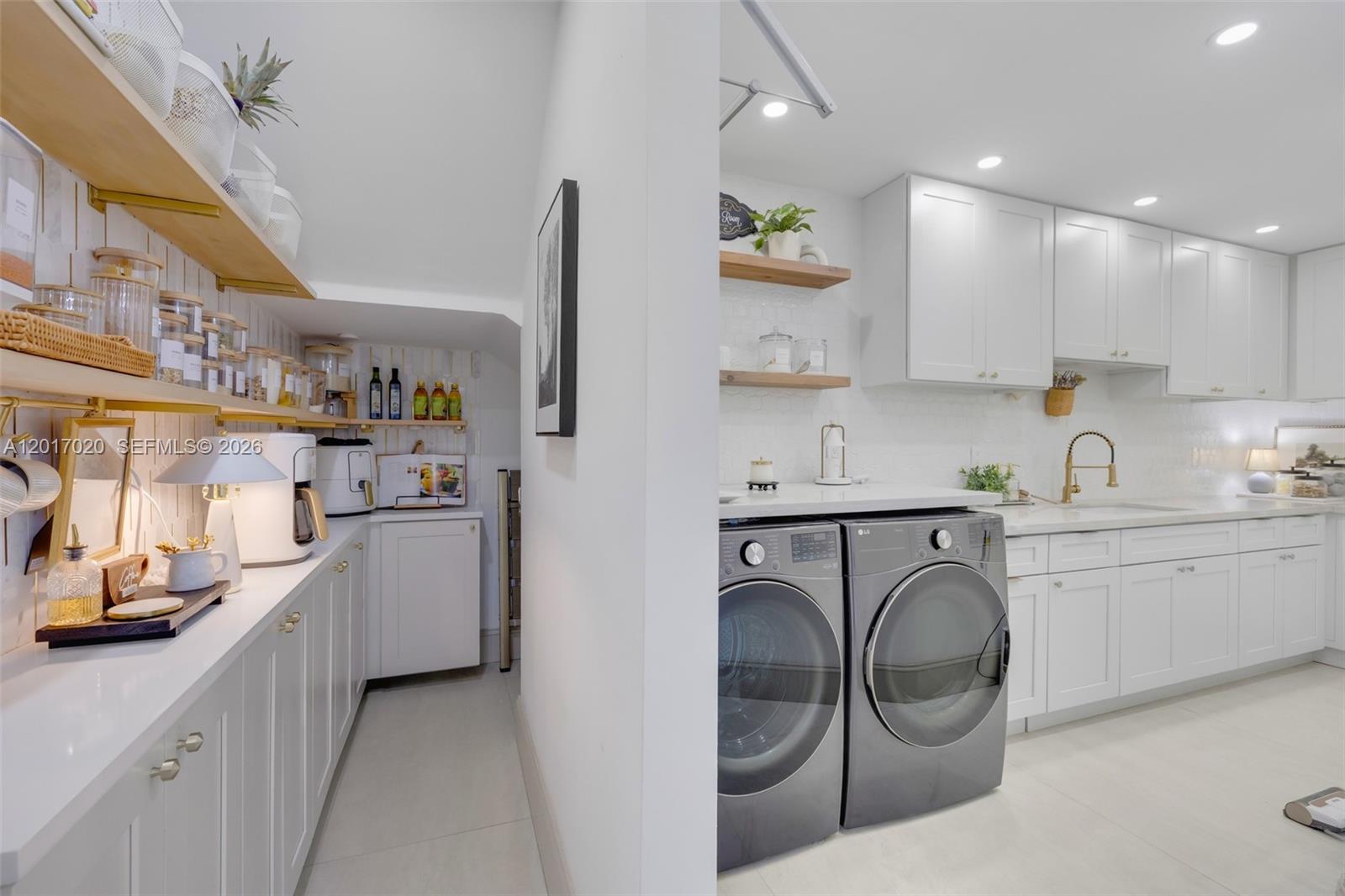 CHELSEA ESTATES - Residential