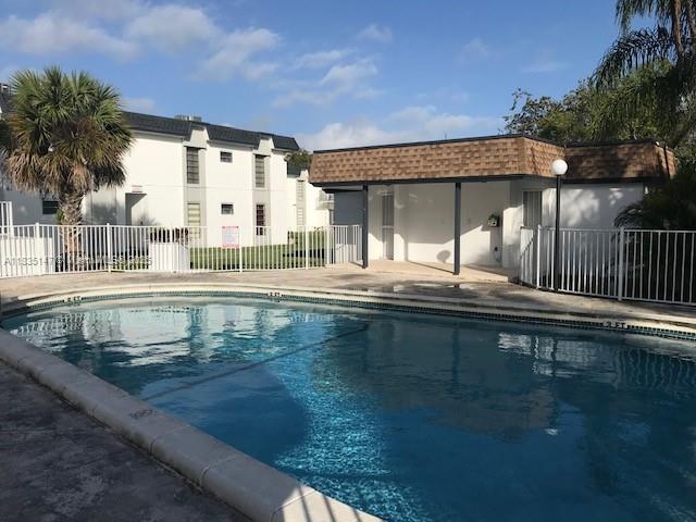 10000 NW 80th Ct