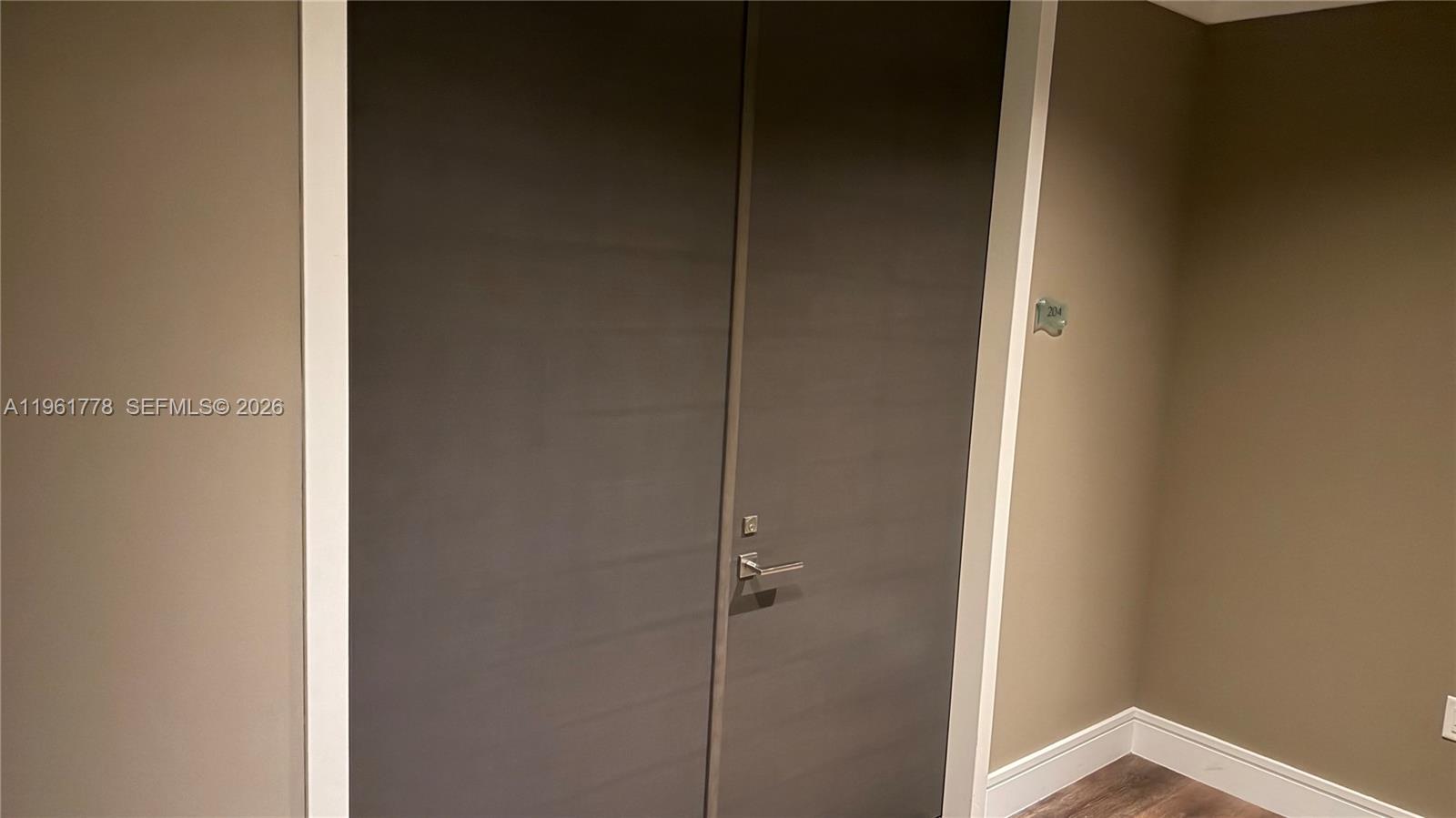 ECHO CONDO - Residential