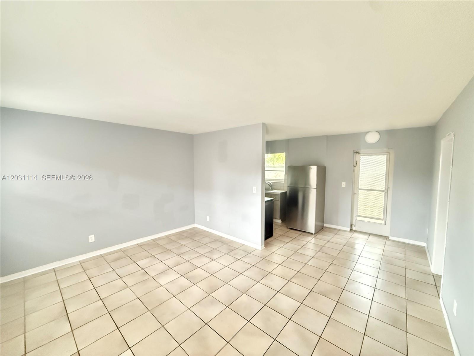 2917 Middle River Dr 2