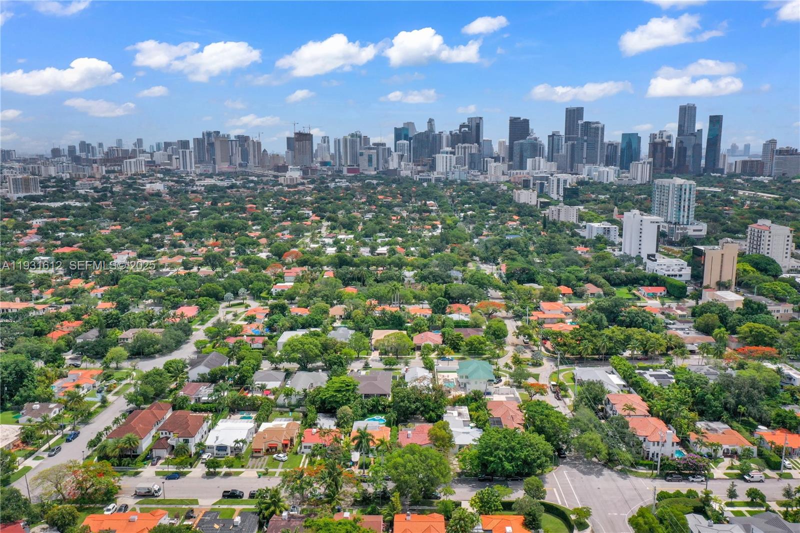 BRICKELL ESTATES - Residential