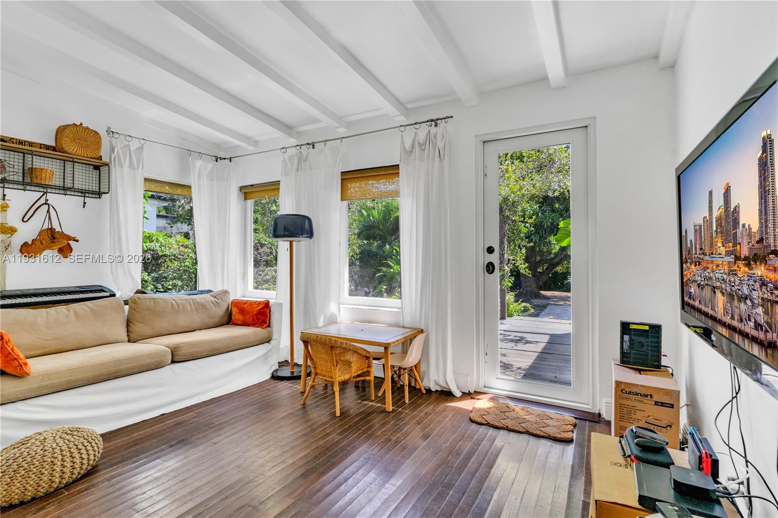 BRICKELL ESTATES - Residential