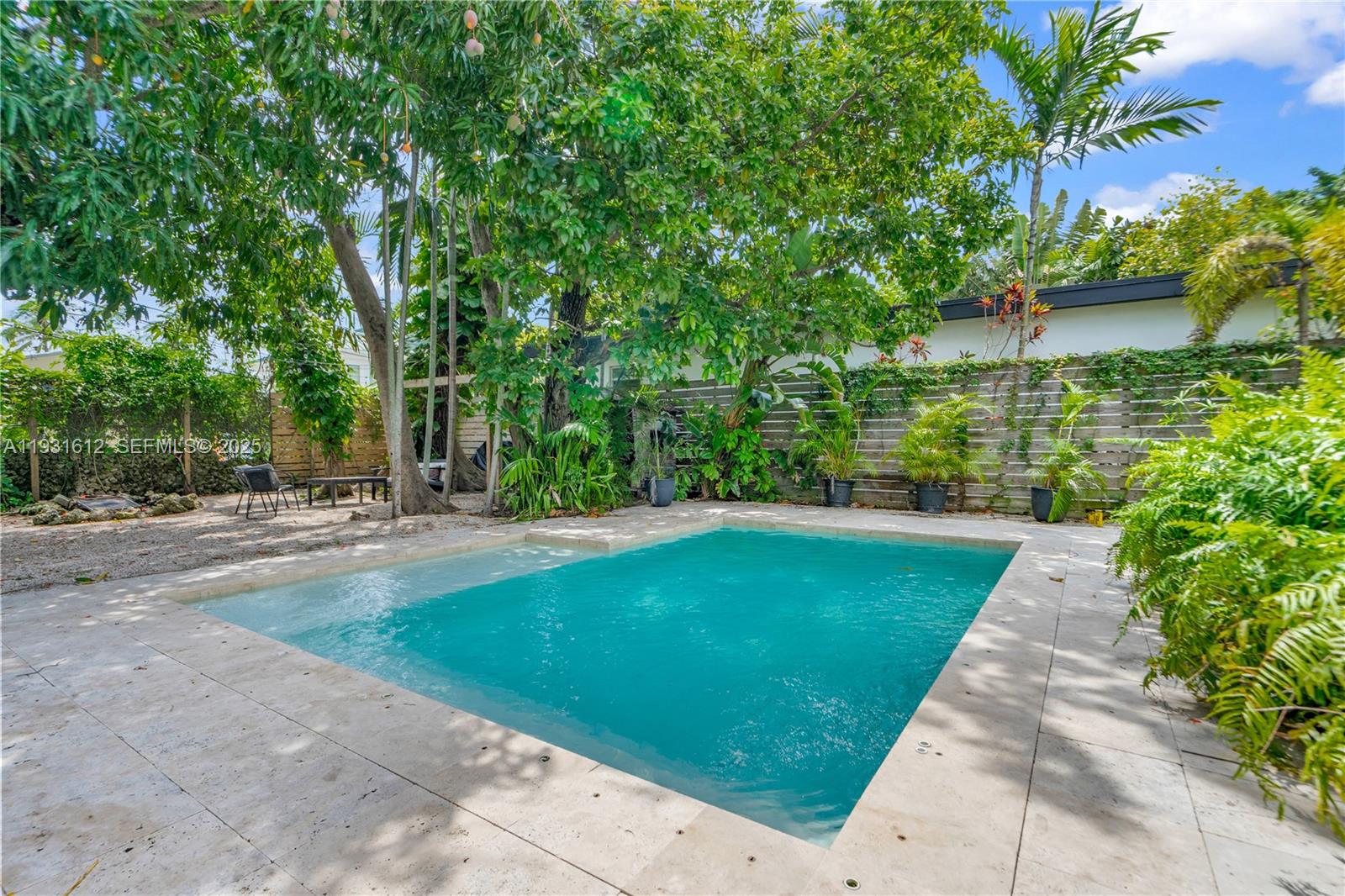 BRICKELL ESTATES - Residential