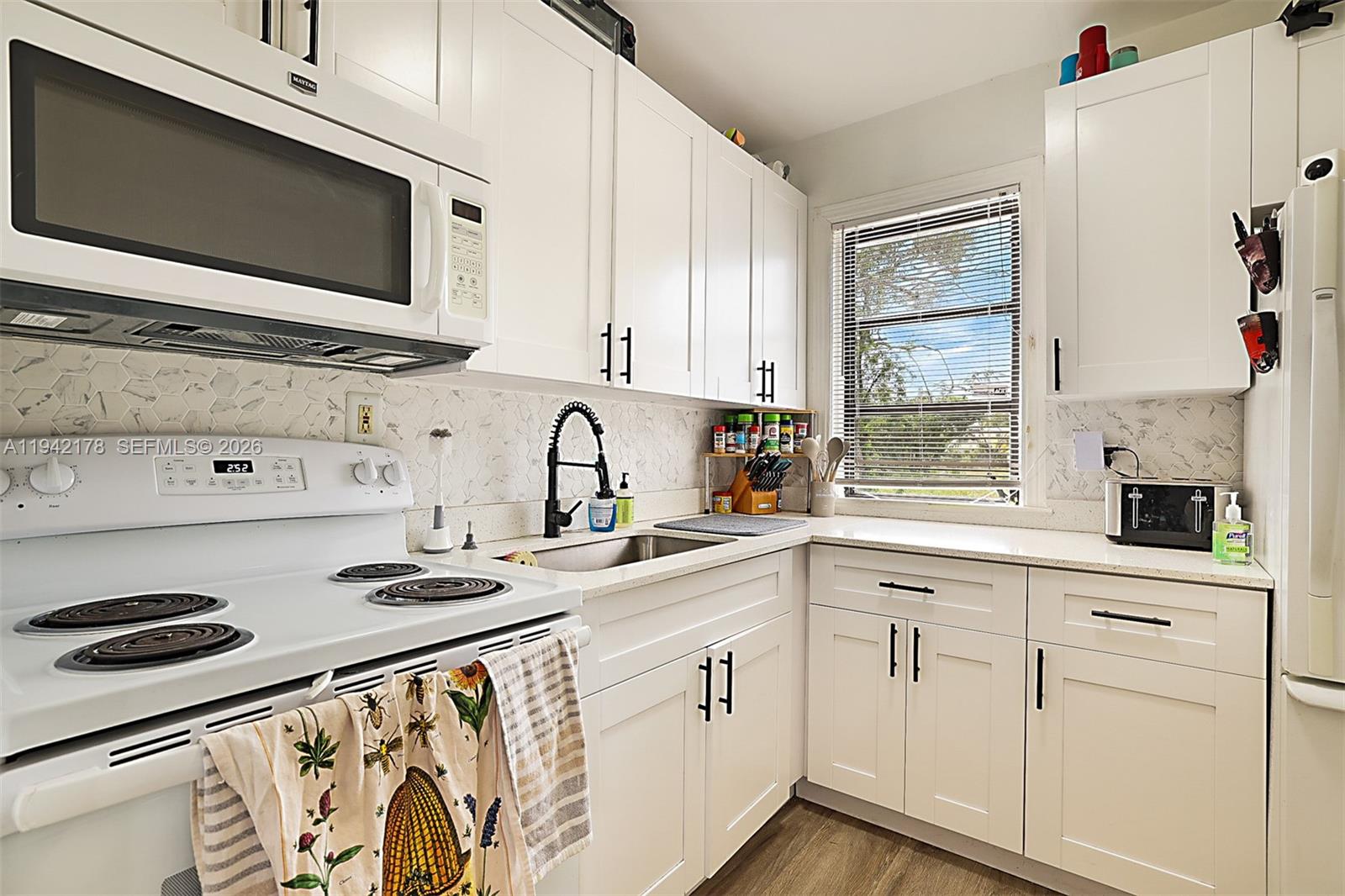 SILVER BEACH ACRES 2 - Residential