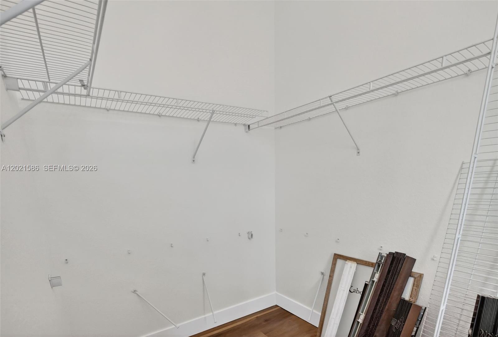 CRICKET CLUB - Residential