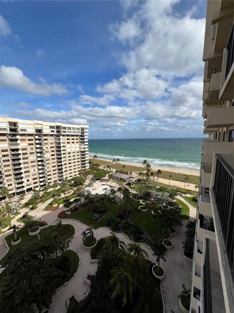 Condominium in Lauderdale By The Sea FL 5000 Ocean Blvd Blvd.jpg