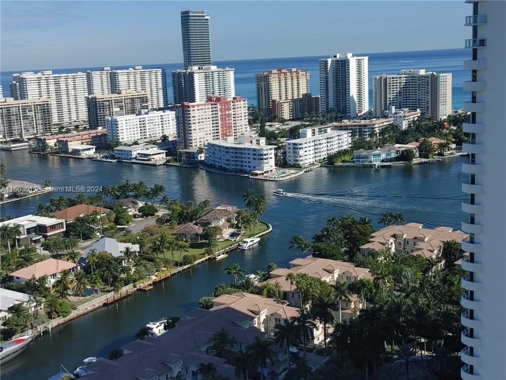 Property for Sale at 21205 Yacht Club Dr 2910, Aventura, Miami-Dade County, Florida - Bedrooms: 3 
Bathrooms: 2  - $775,000