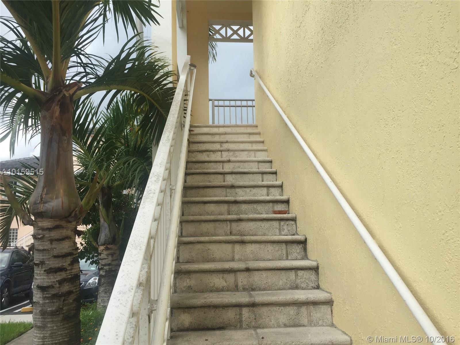 CARIBBEAN ISLES VILLAS CO - Residential Lease