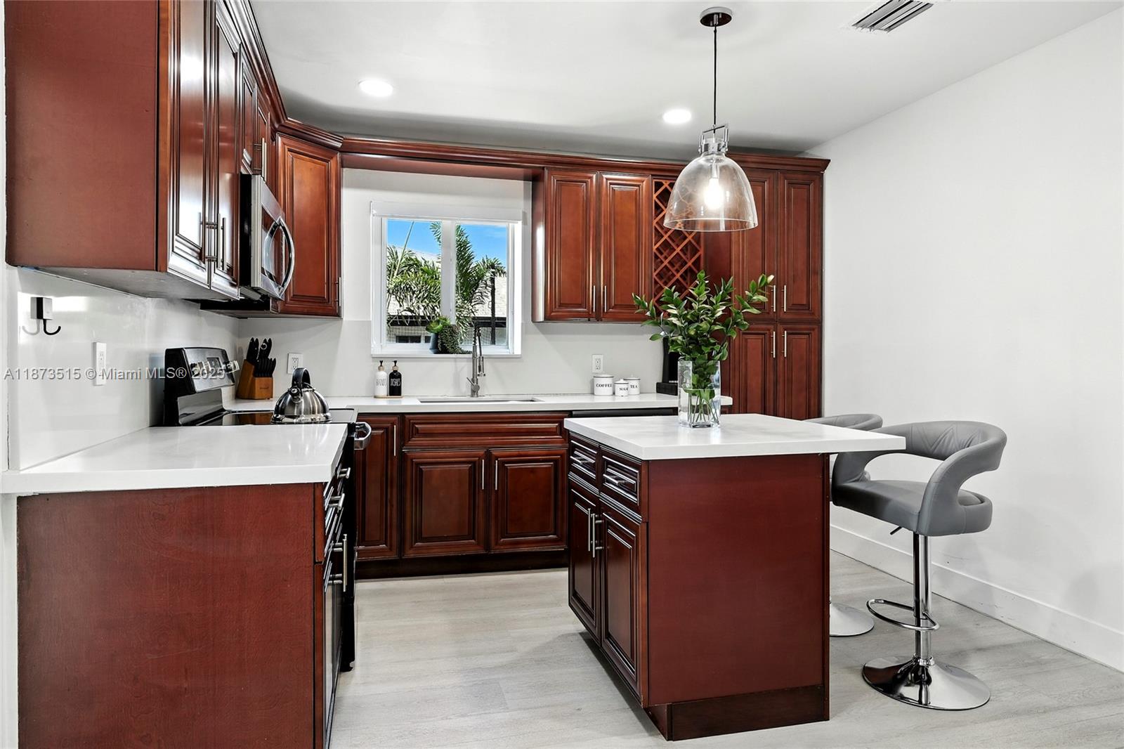 1ST ADDN TO PANULETA GARD - Residential