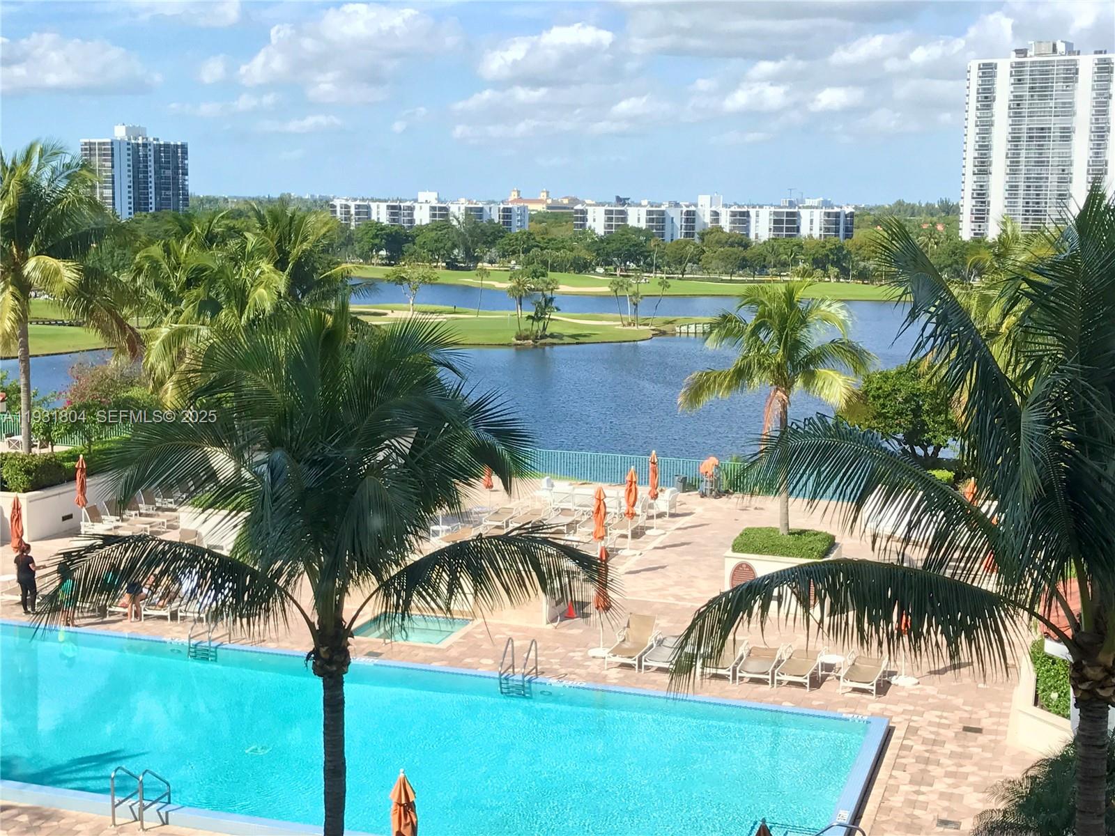 TURNBERRY VILLAGE SO TOWE - Residential