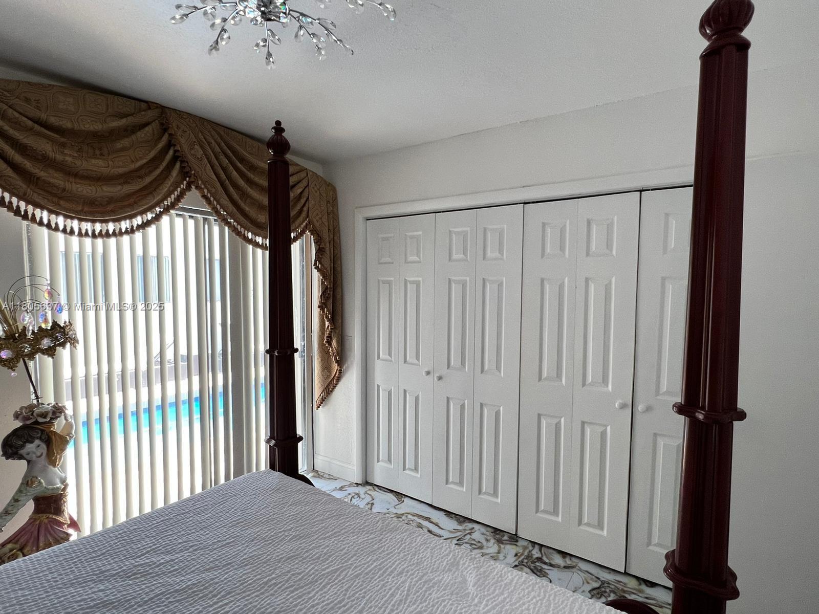 PALM BEACH NATL GOLF AND - Residential