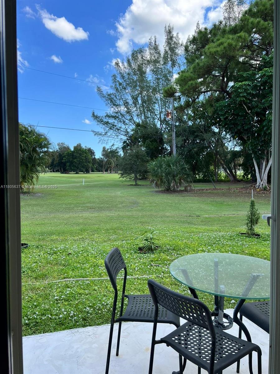 PALM BEACH NATL GOLF AND - Residential