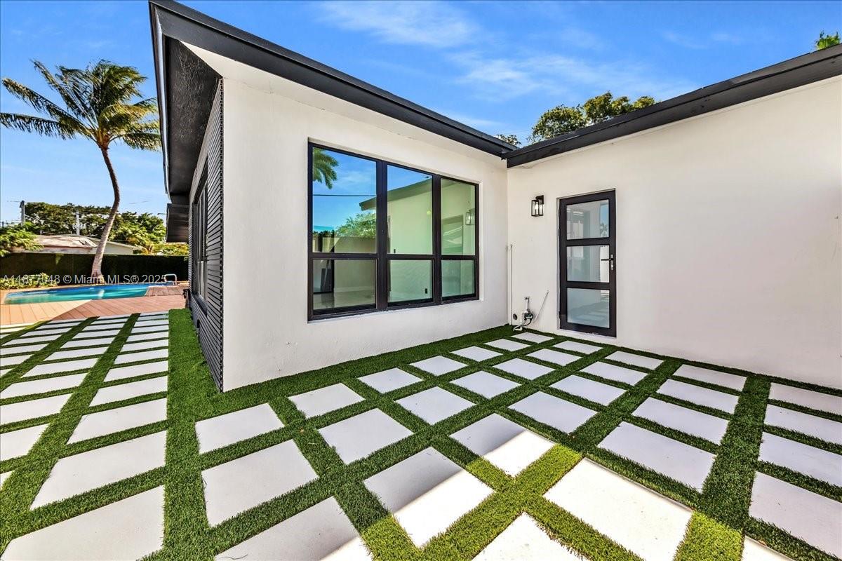 PLANTATION ISLES SEC 1 - Residential