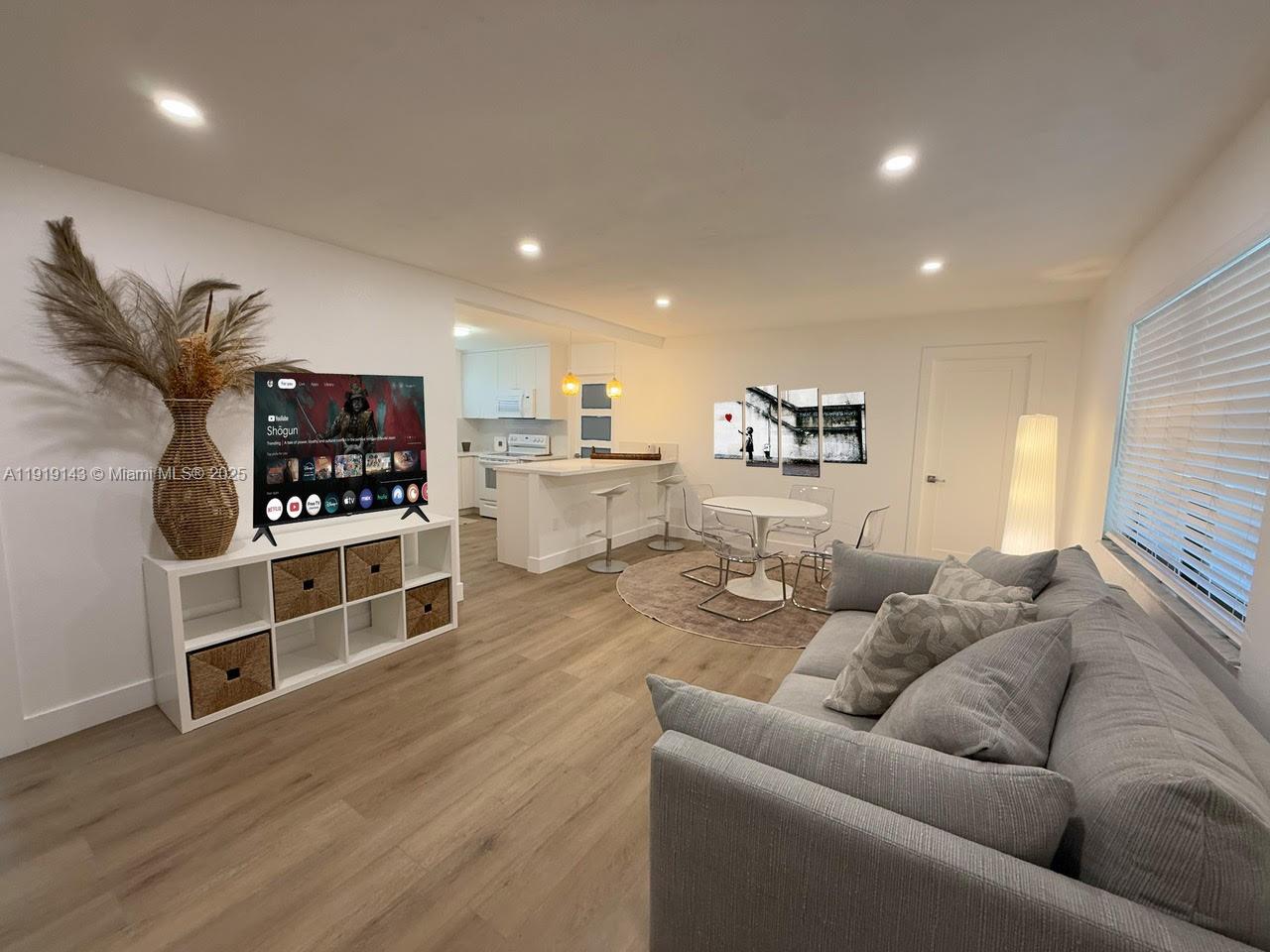 UNIVERSITY GARDENS SUB NO - Residential Lease