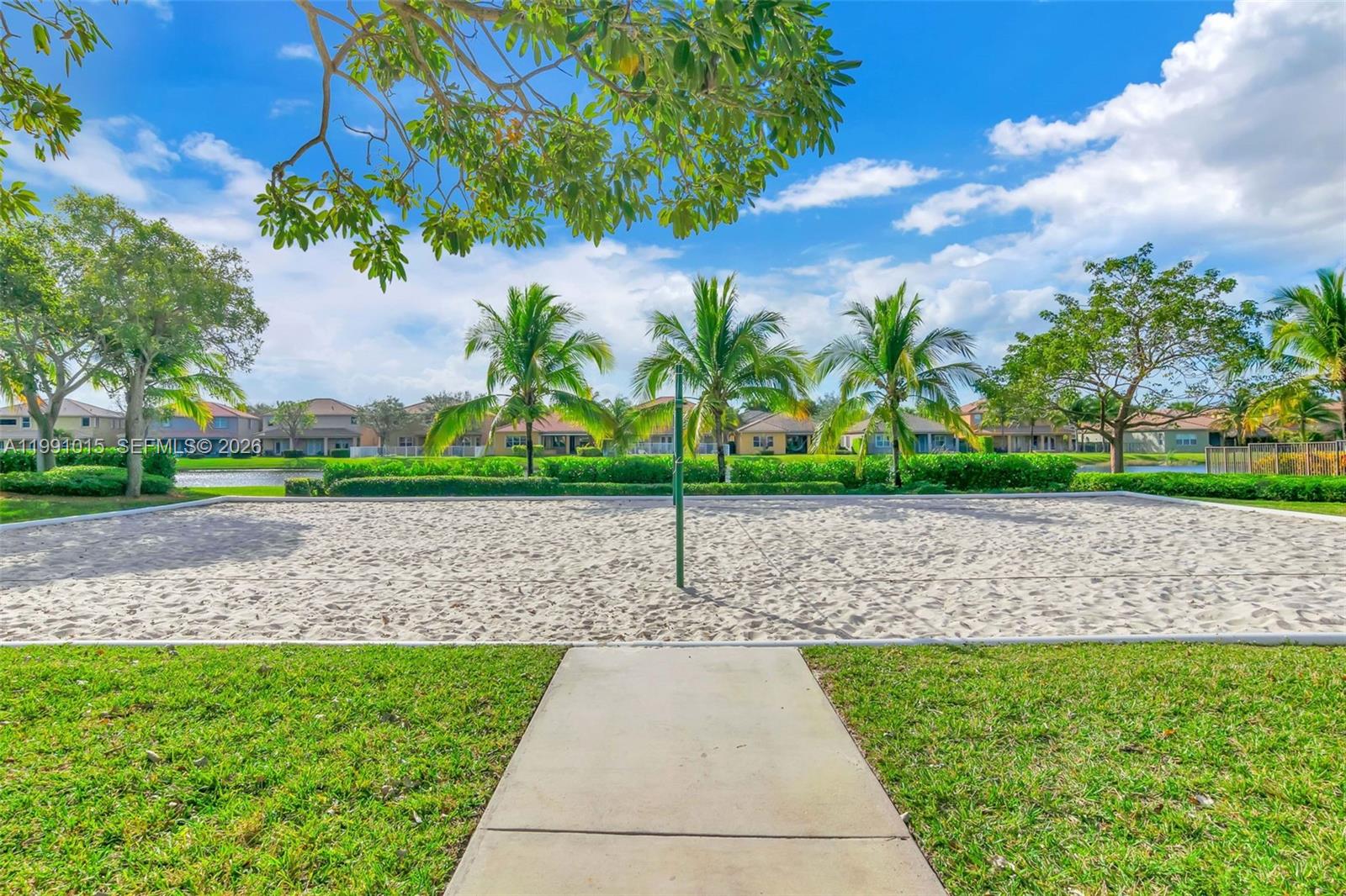 ISLES AT WESTON - Residential Lease