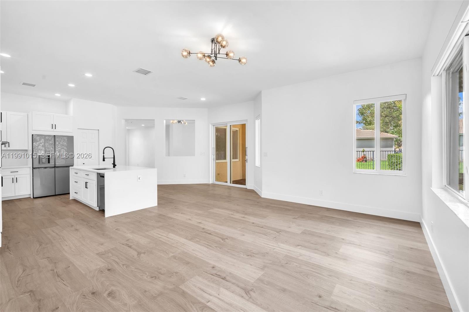 ISLES AT WESTON - Residential Lease