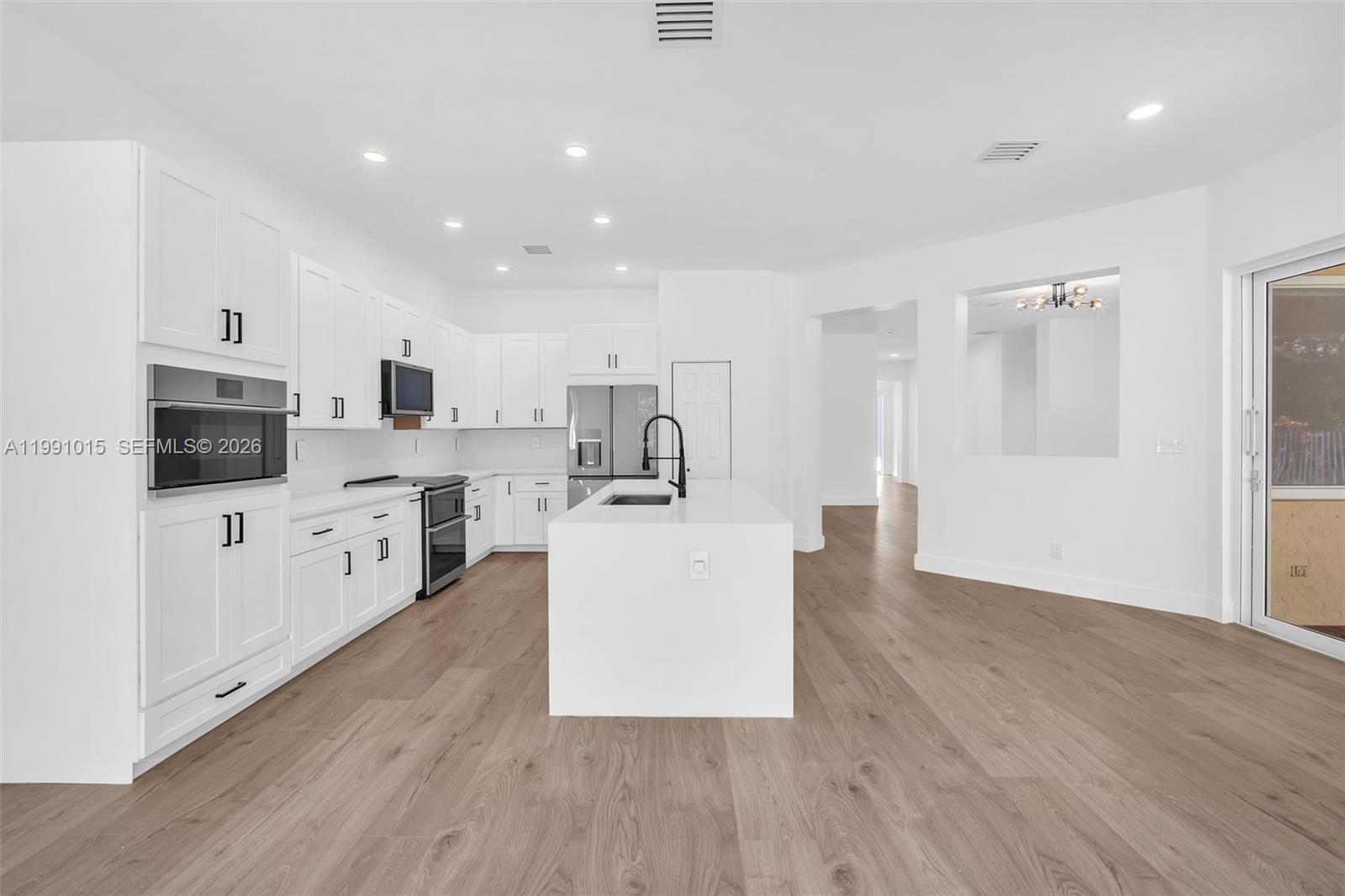 ISLES AT WESTON - Residential Lease