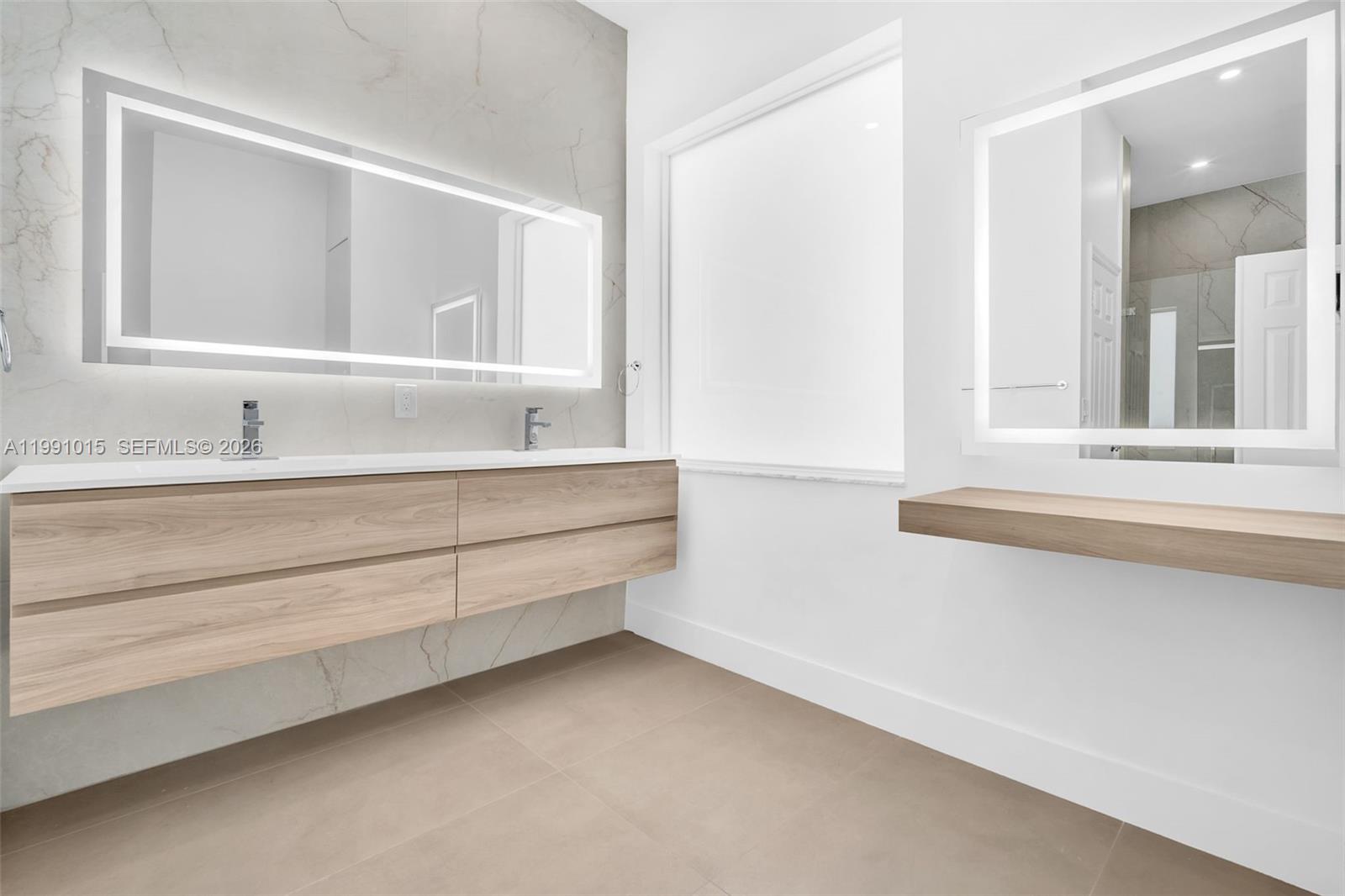 ISLES AT WESTON - Residential Lease