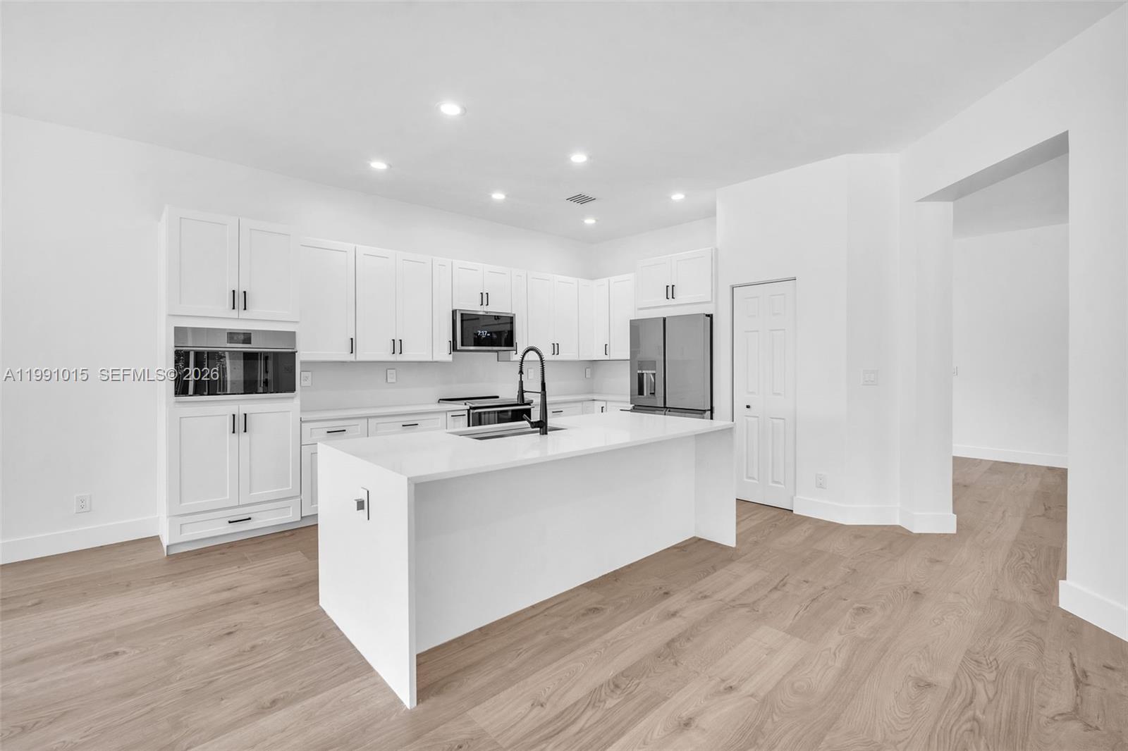 ISLES AT WESTON - Residential Lease