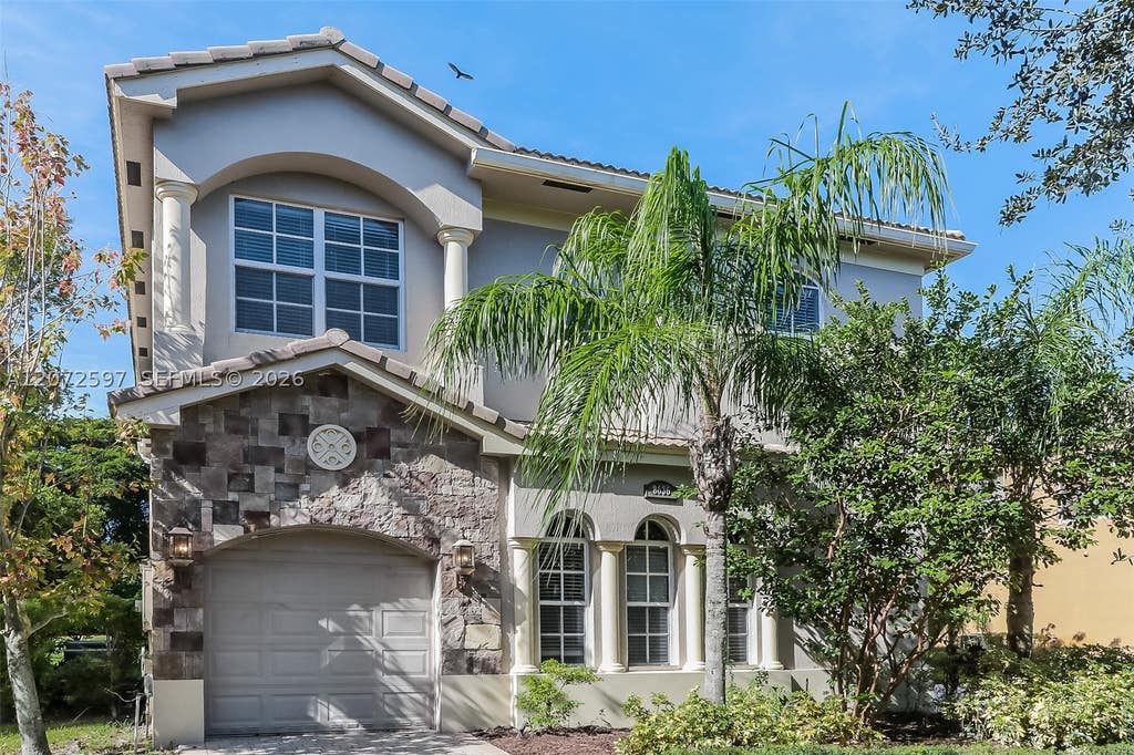 Photo of 8636 Cobblestone Point Cir, Boynton Beach, FL 33472 (MLS # A12072597)