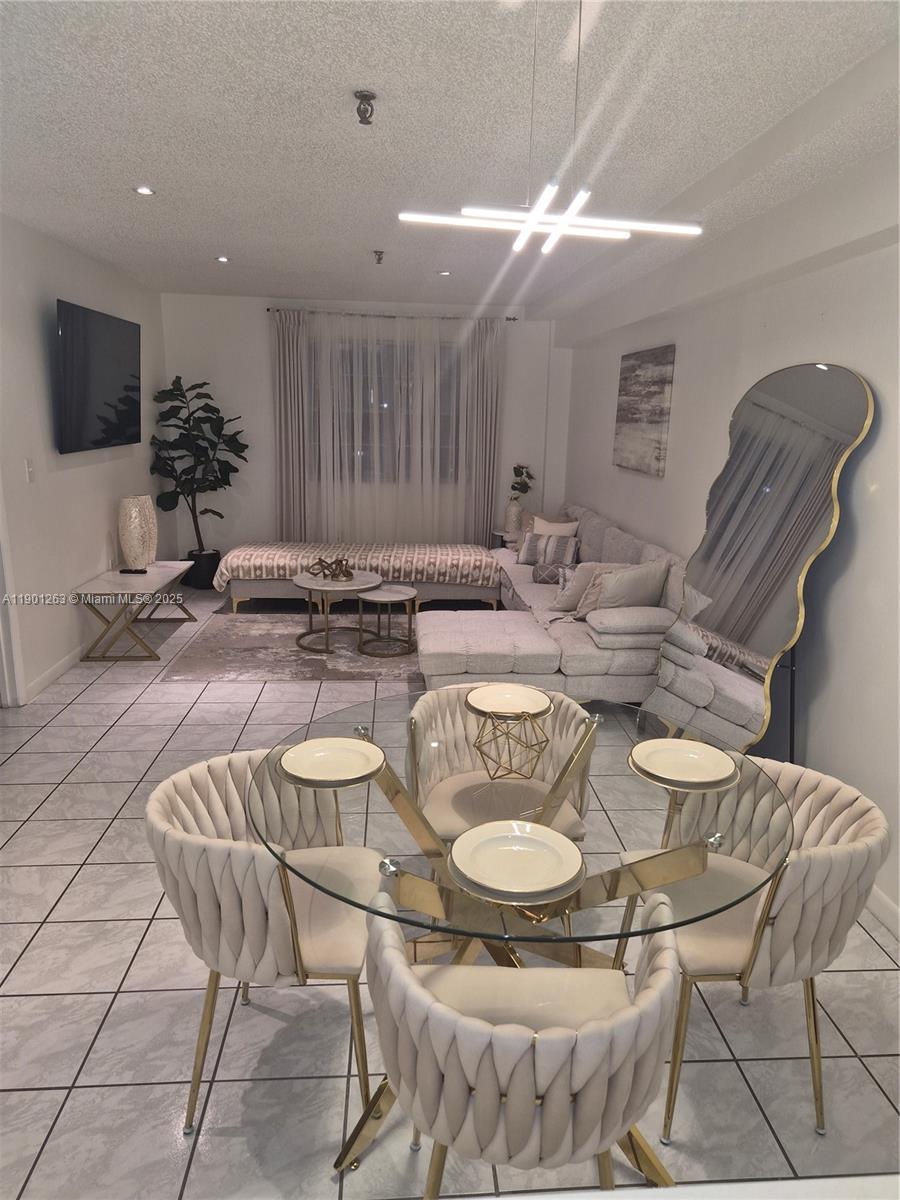 THE ISLES CONDO - Residential Lease