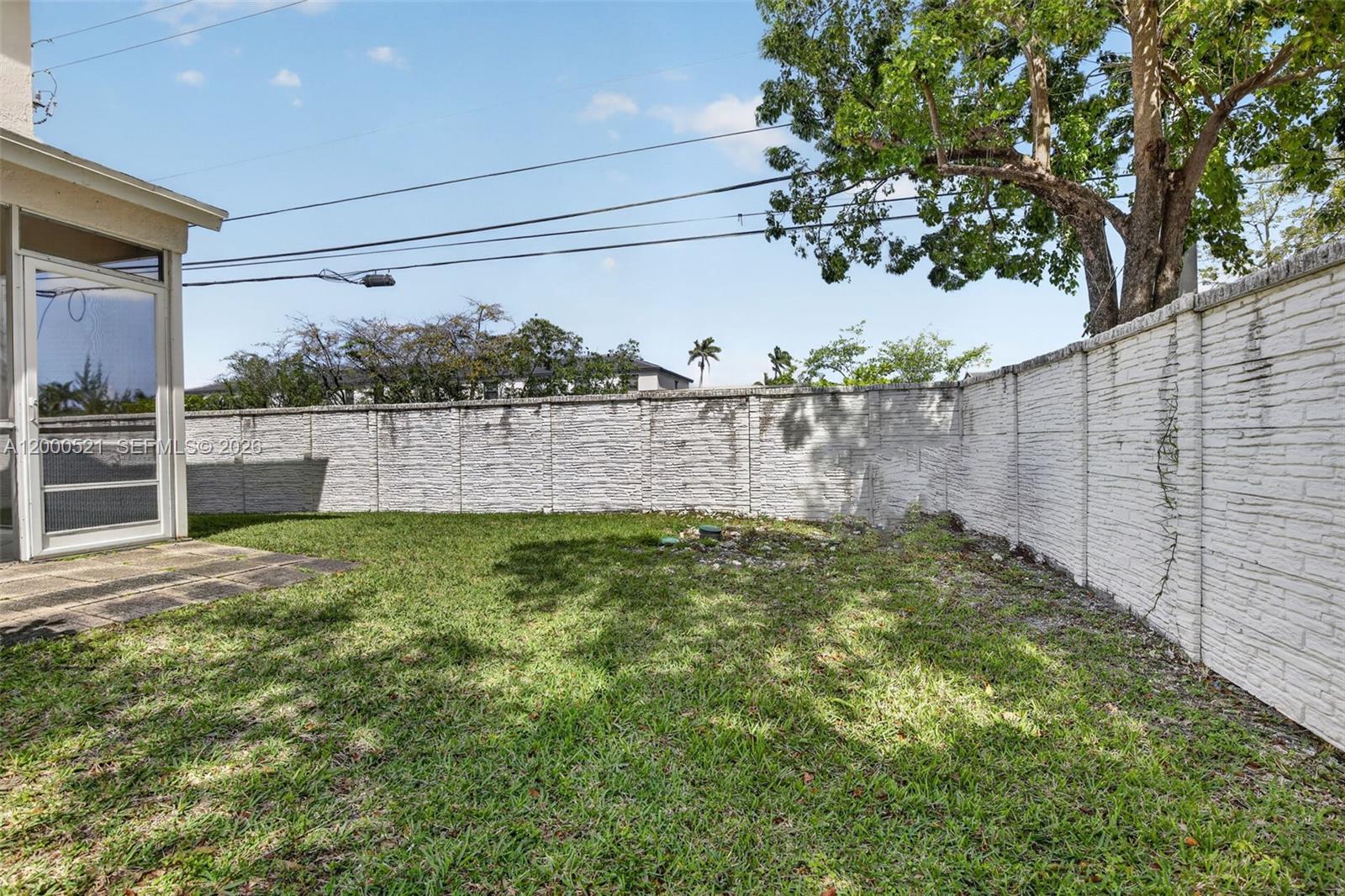 BANYAN OAKRIDGE COMMERCIA - Residential