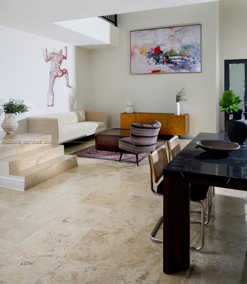 SILVER BLUFF GARDENS - Residential