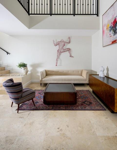 SILVER BLUFF GARDENS - Residential