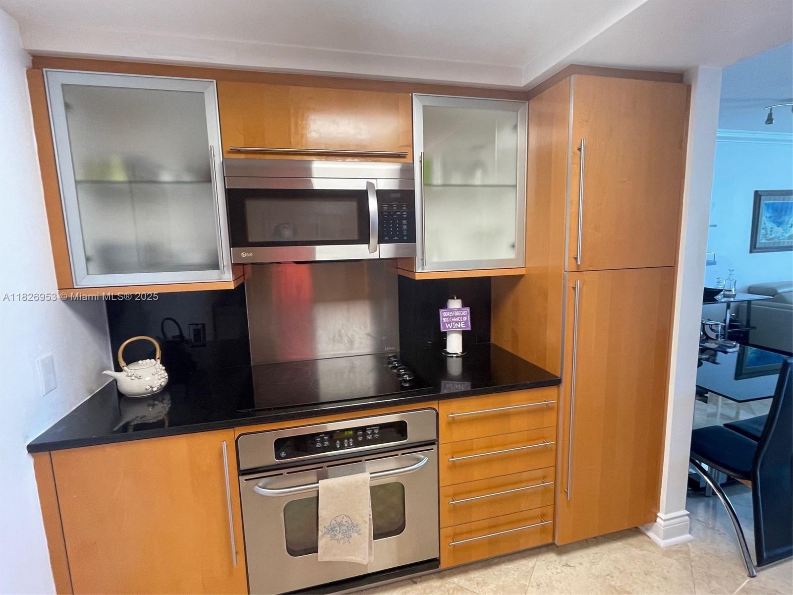 AKOYA CONDO - Residential Lease