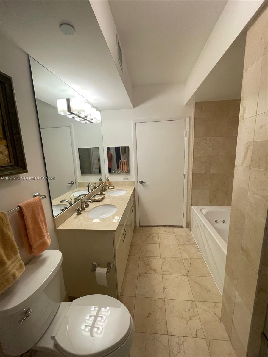 AKOYA CONDO - Residential Lease