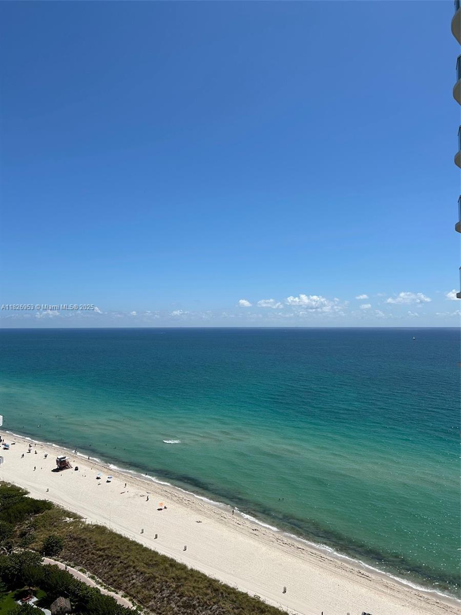 AKOYA CONDO - Residential Lease