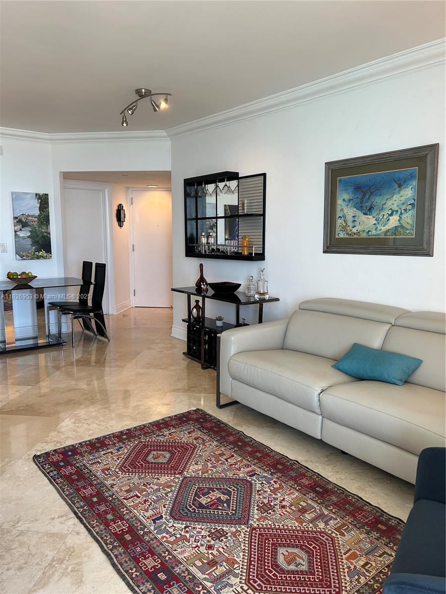 AKOYA CONDO - Residential Lease